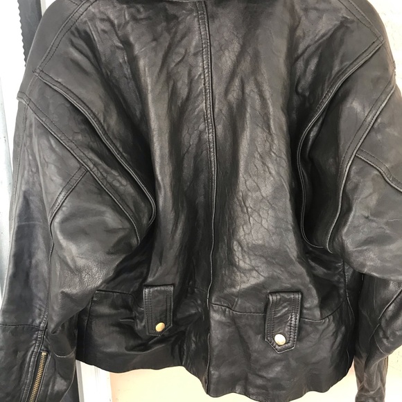 Leather jacket - Picture 2 of 4